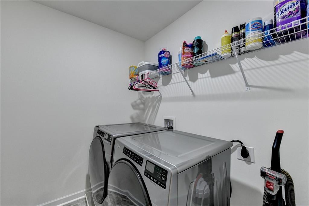 86 Canyon Ferry Way Hoschton, GA 30548 - Photo 44 of 61 a view of utility room