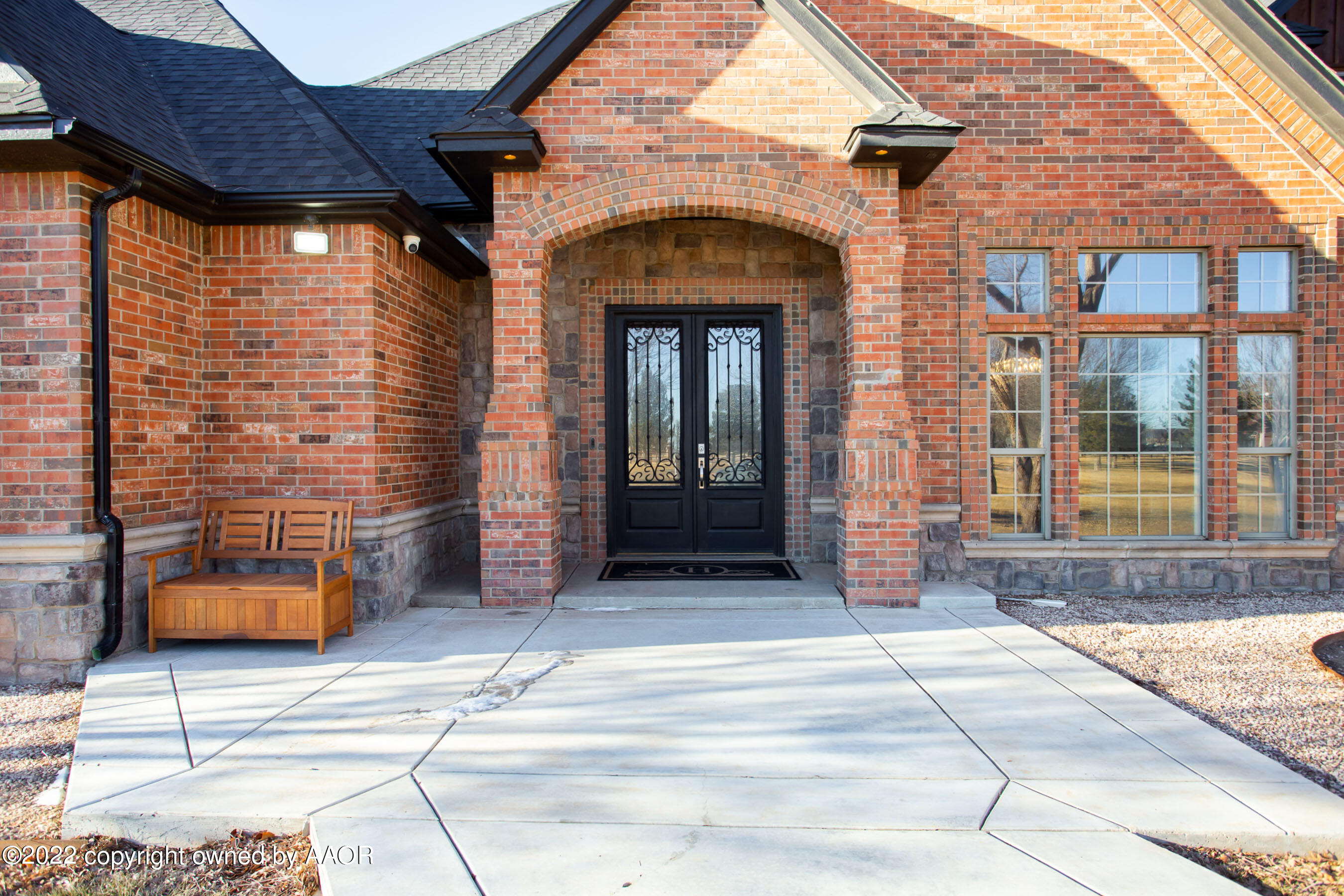 9101 Blackhawk Road Amarillo, TX 79119 - Photo 3 of 73 2