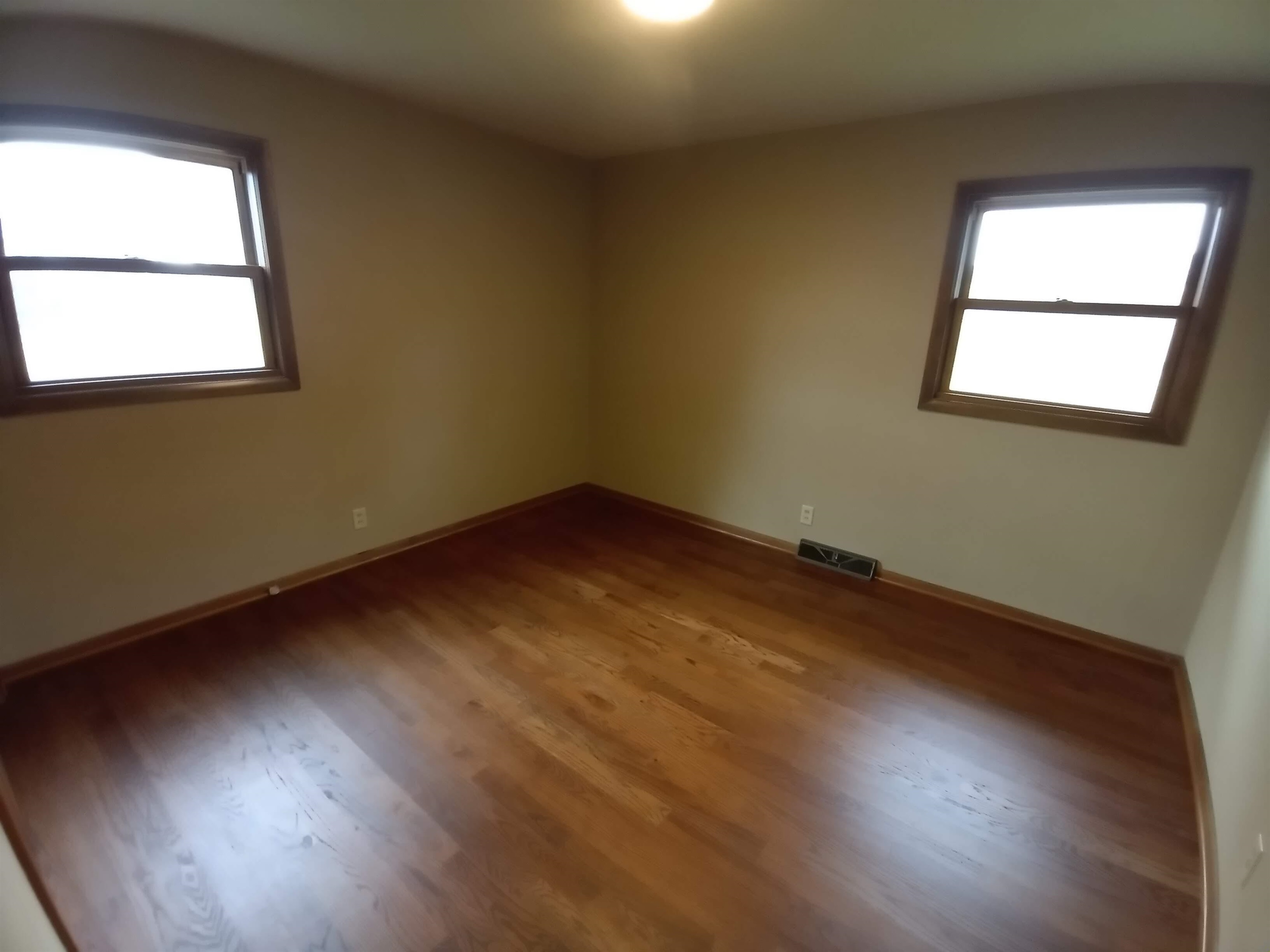 2824 Goeke Road Pecatonica, IL 61063 - Photo 18 of 38 Gallery Image 18