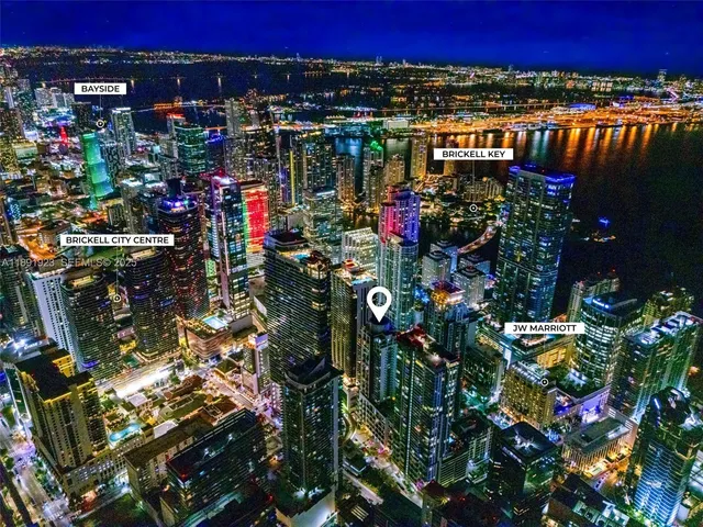 $3,500 | 1050 Brickell Avenue, Unit 1006, Miami, FL 33131