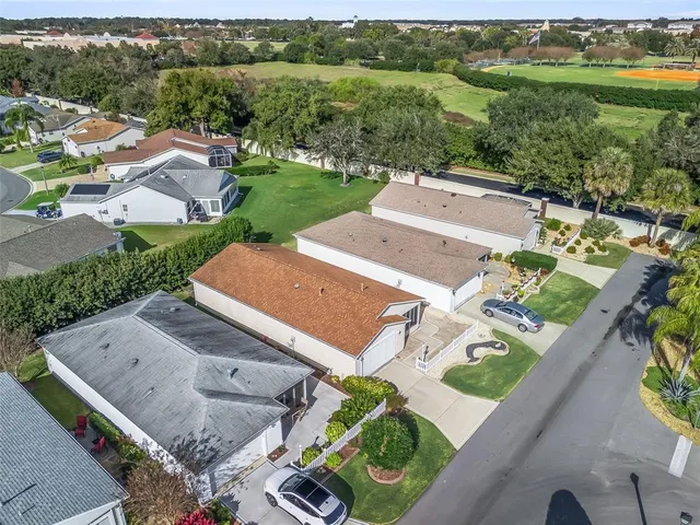 $298,000 | 392 Rose Croft Terrace, The Villages, FL 32162