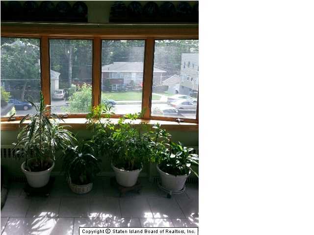 933 Richmond Road Staten Island, NY 10304 - Photo 11 of 15 Additional Photo