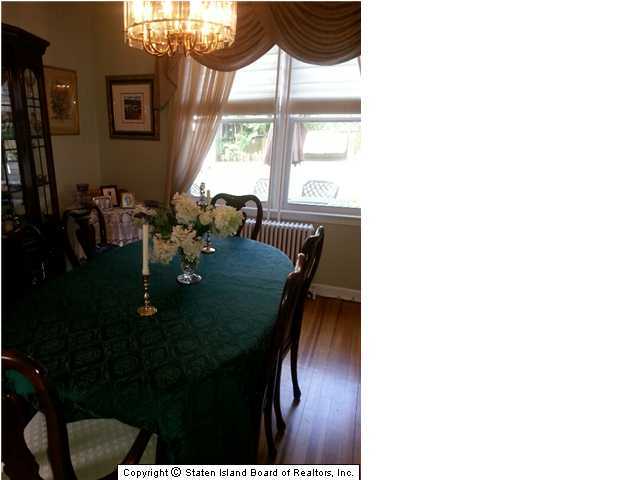 933 Richmond Road Staten Island, NY 10304 - Photo 5 of 15 Additional Photo