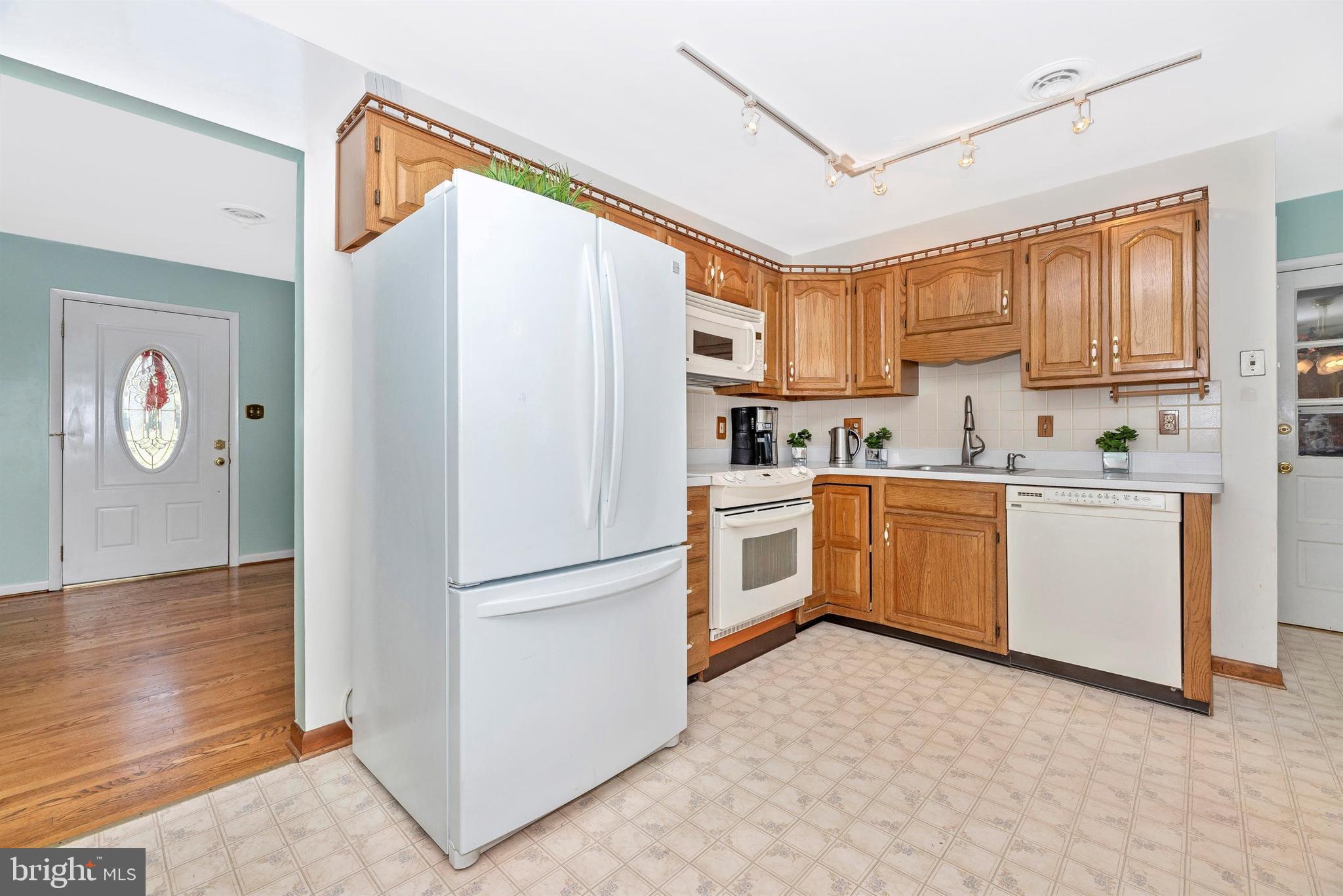7716 McKaig Road Frederick, MD 21701 - Photo 14 of 47 KITCHEN AREA