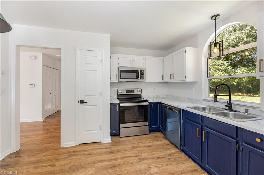 5961 Old Plank Road Winston-Salem, NC 27106 - Photo 7 of 20