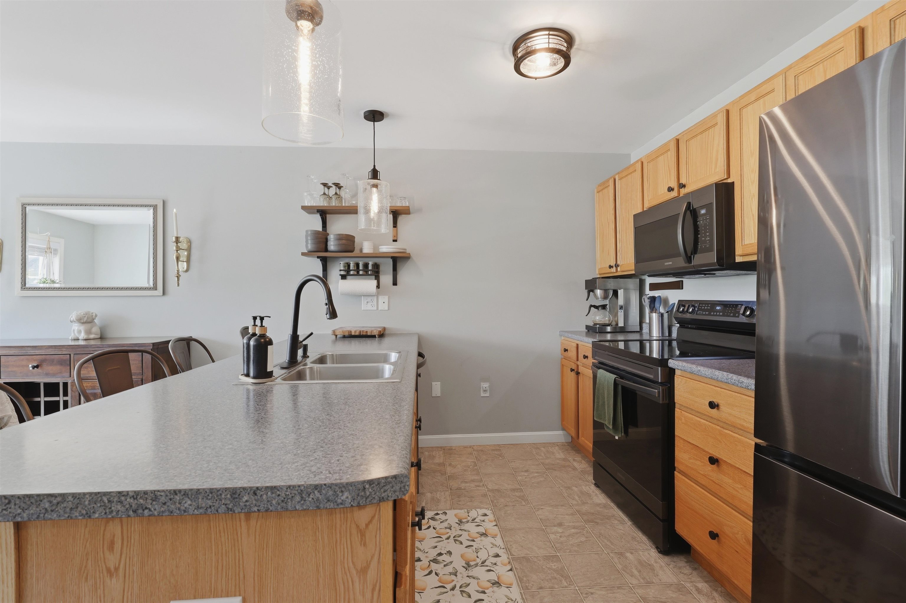 1 Stonewall Way, Unit D Exeter, NH 03833 - Photo 4 of 27