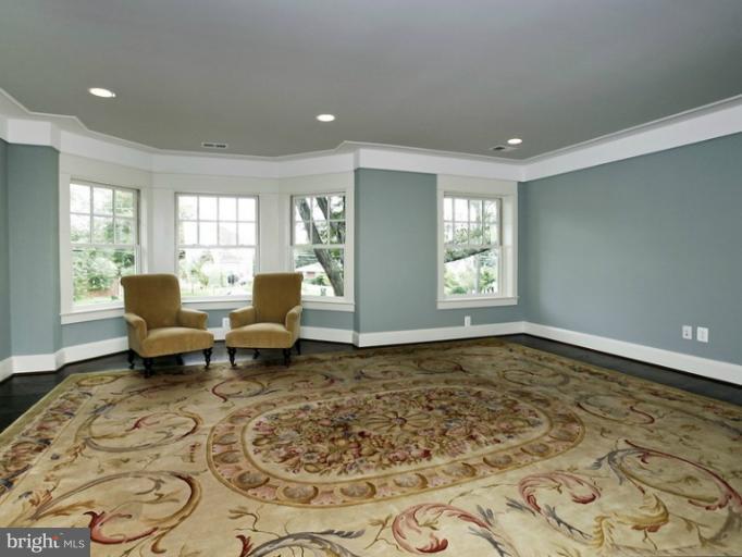 1300 Calder Road McLean, VA 22101 - Photo 13 of 26 Bedroom