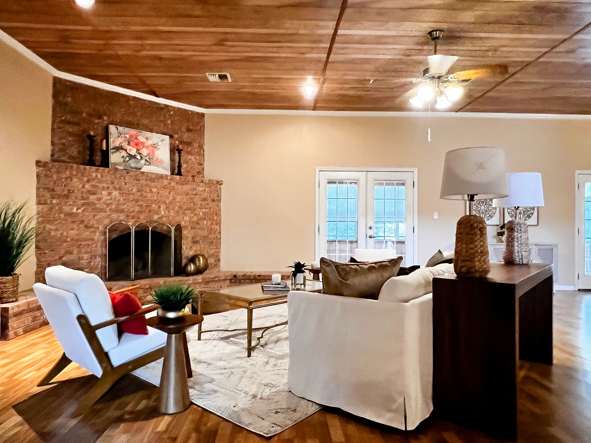 730 Panorama Road La Grange, TX 78945 - Photo 2 of 37