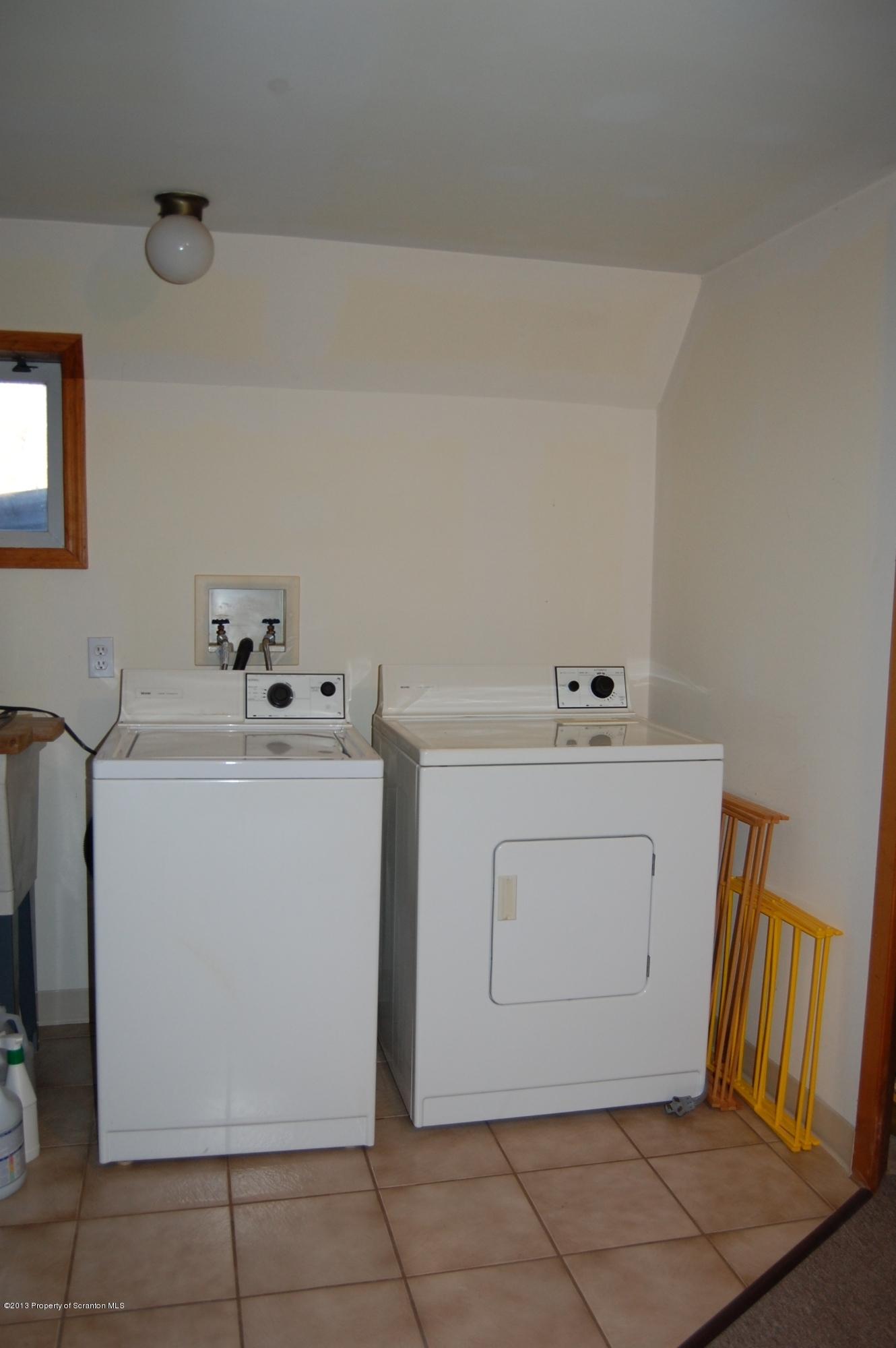 327 Lowe Lake Road Union Dale, PA 18470 - Photo 16 of 23 Gallery Image 16