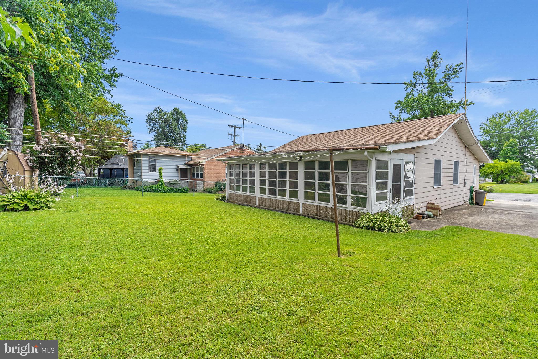 1215 Shore Road Middle River, MD 21220 - Photo 5 of 28