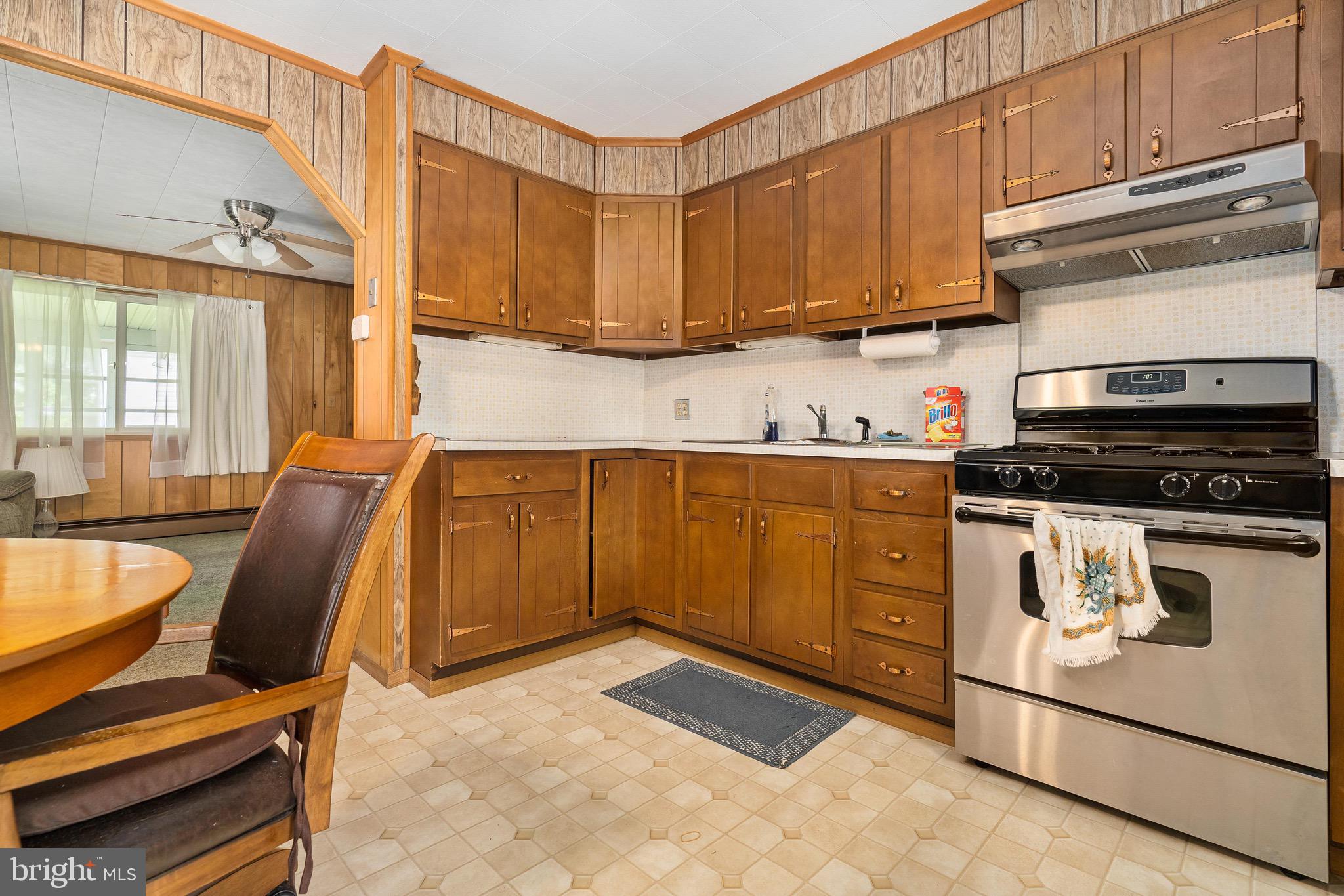 1215 Shore Road Middle River, MD 21220 - Photo 10 of 28
