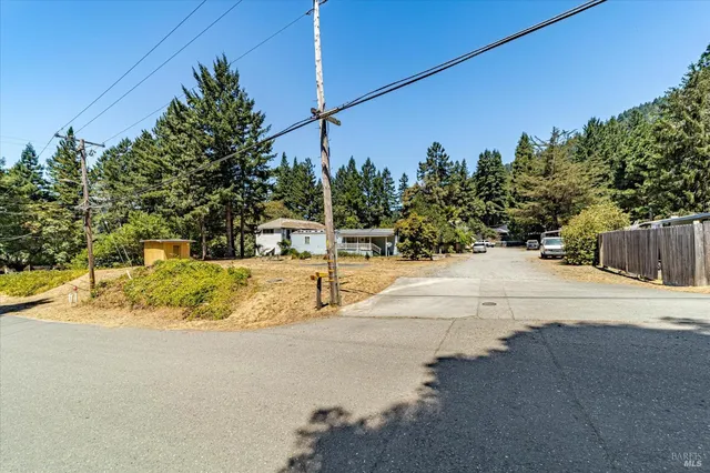 $329,900 | 235 Lum Street, Weott, CA 95571