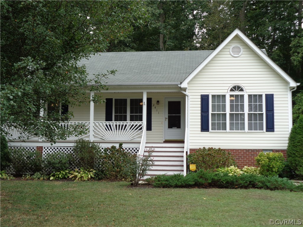 2411 Brookforest Road Midlothian, VA 23112 - Photo 3 of 24 a view of a house with a yard