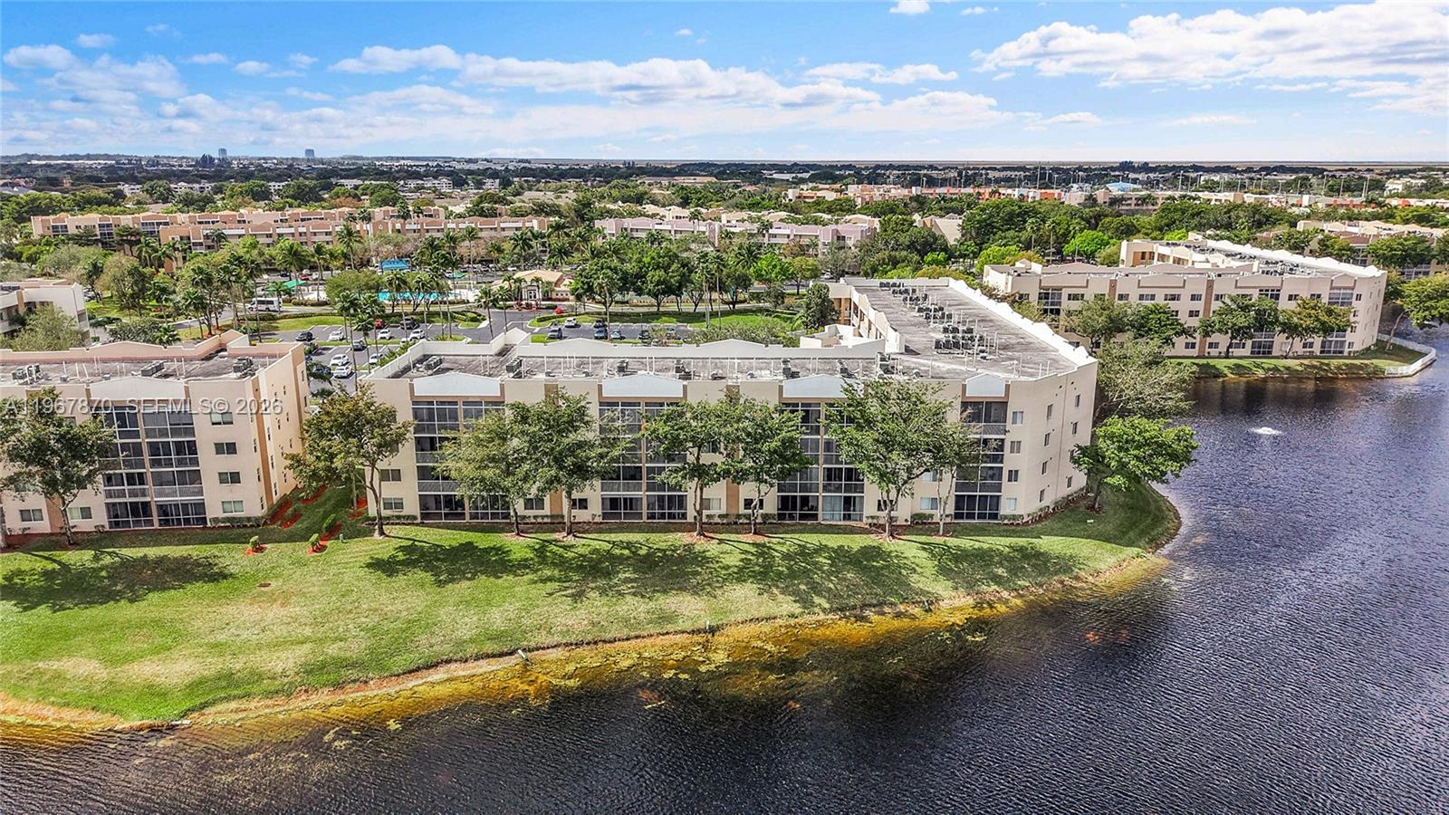 9575 Weldon Circle, Unit C113 Tamarac, FL 33321 - Photo 32 of 57
