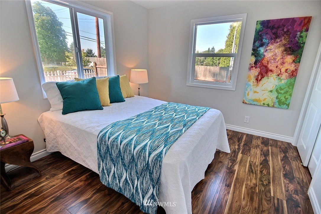 10814 Southeast 192nd Street Renton, WA 98055 - Photo 15 of 23 Gallery Image 15