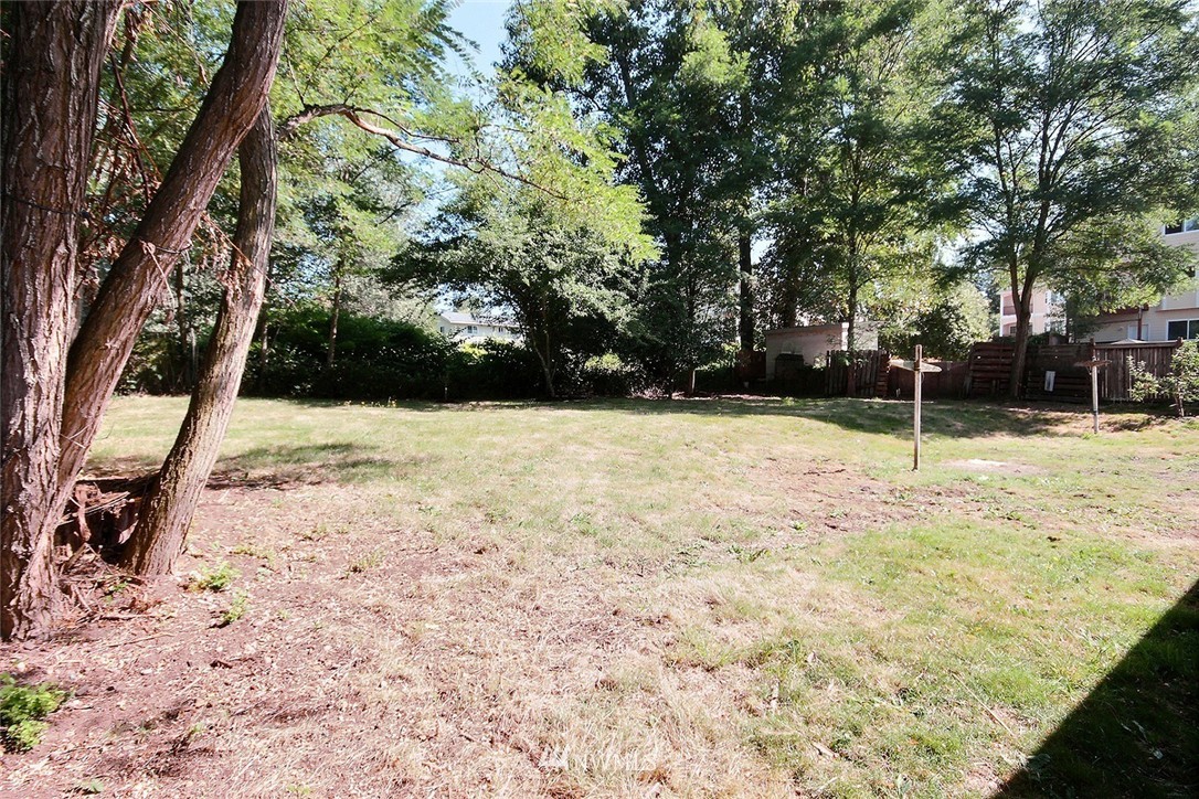 10814 Southeast 192nd Street Renton, WA 98055 - Photo 21 of 23 Gallery Image 21