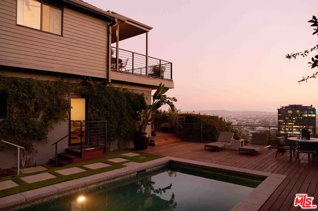 $5,300,000 | 8951 St Ives Drive, West Hollywood, CA 90069