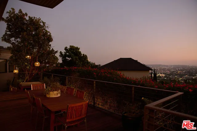 $5,300,000 | 8951 St Ives Drive, West Hollywood, CA 90069