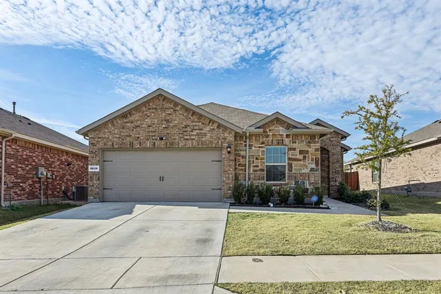 $369,900 | 8629 Angel Gardens Drive, Fort Worth, TX 76179