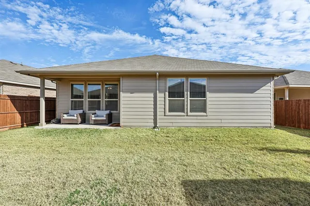 $369,900 | 8629 Angel Gardens Drive, Fort Worth, TX 76179