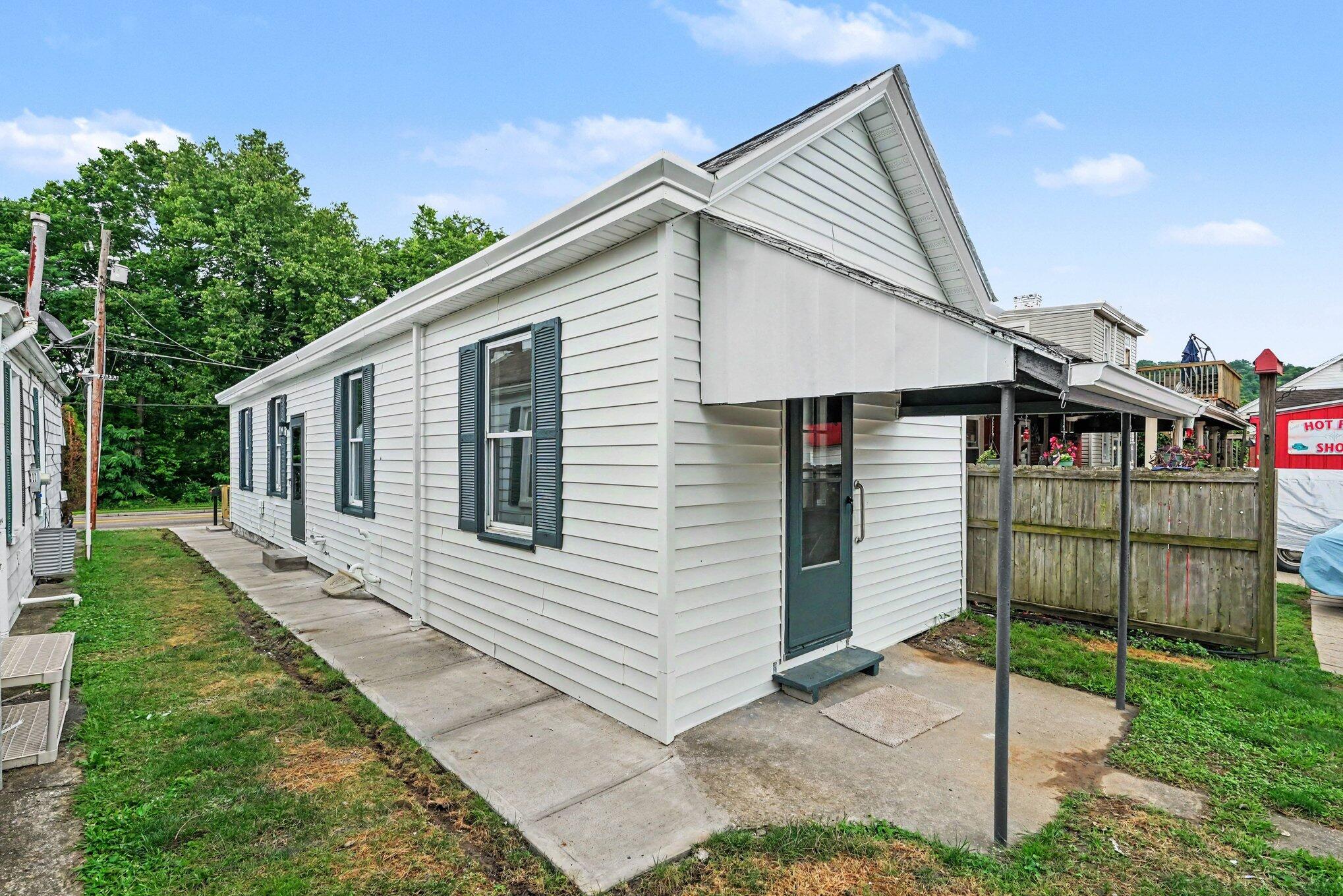 405 Main Street Bromley, KY 41016 - Photo 15 of 18 015_file_9887