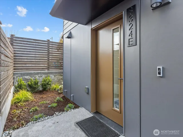 $649,000 | 8324 16th Avenue Northwest, Unit E, Seattle, WA 98117