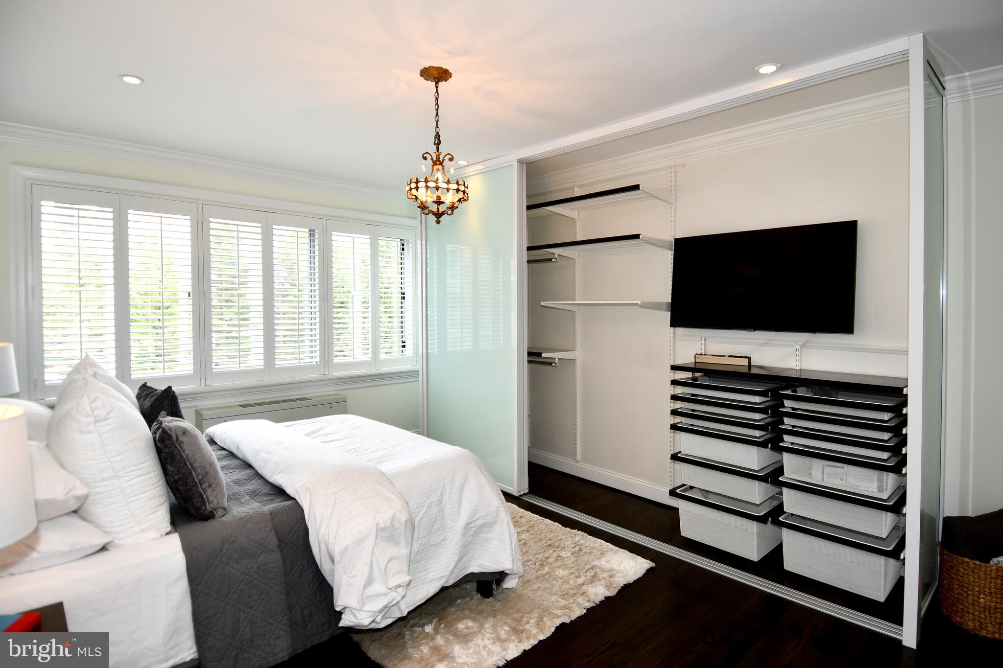 2801 New Mexico Avenue Northwest, Unit 1113 Washington, DC 20007 - Photo 22 of 39