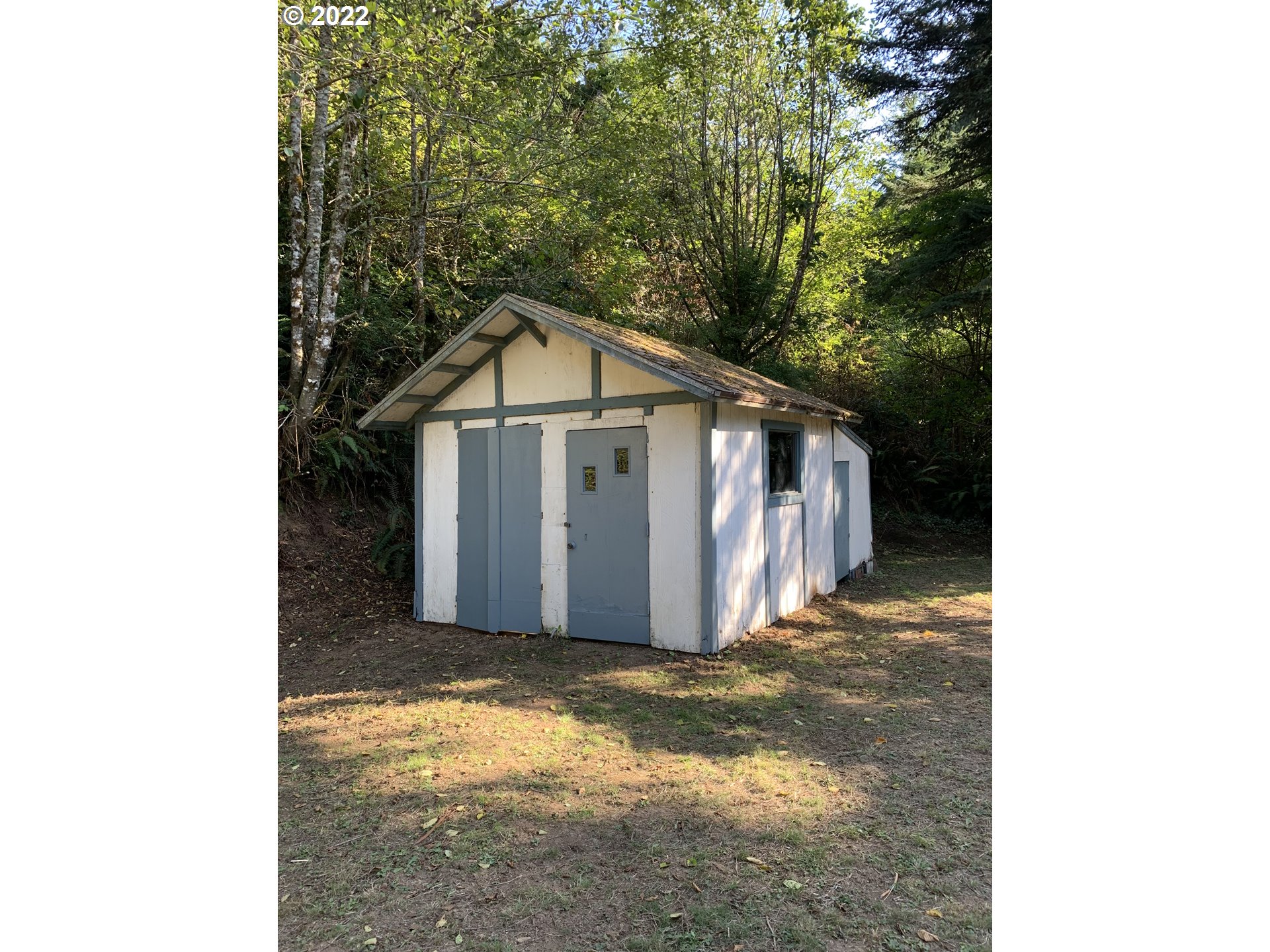 Dixie Rd Bend North Bend, OR 97459 - Photo 11 of 13 Gallery Image 11