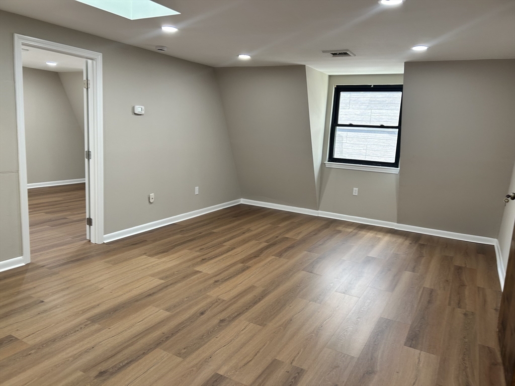 33 Federal Street, Unit 3 Salem, MA 01970 - Photo 5 of 16