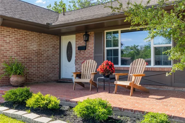 $499,000 | 800 Esther Boulevard, Bryan, TX 77802