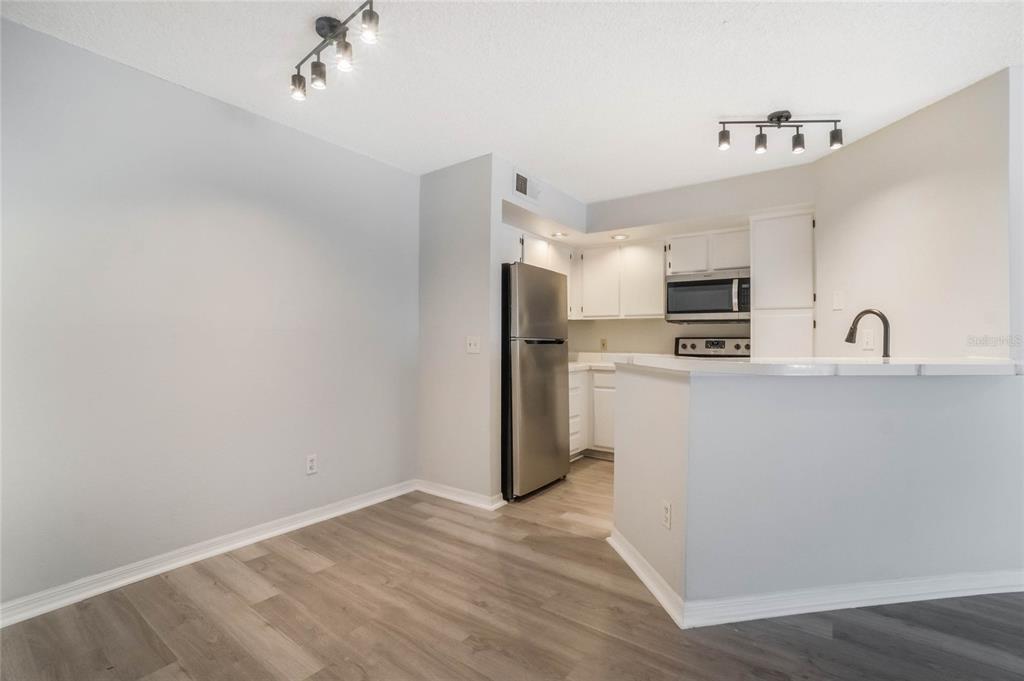 4532 Commander Drive, Unit 2115 Orlando, FL 32822 - Photo 4 of 23