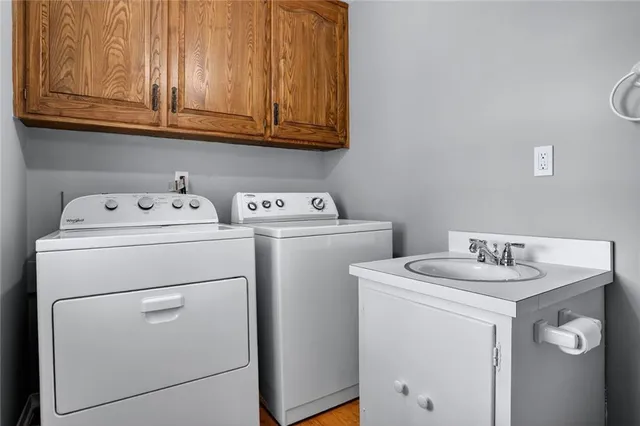 $269,950 | 228 North Cherry Street, Gardner, KS 66030