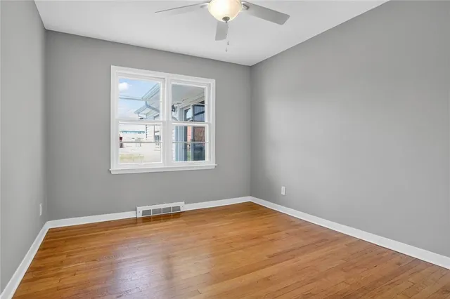 $269,950 | 228 North Cherry Street, Gardner, KS 66030