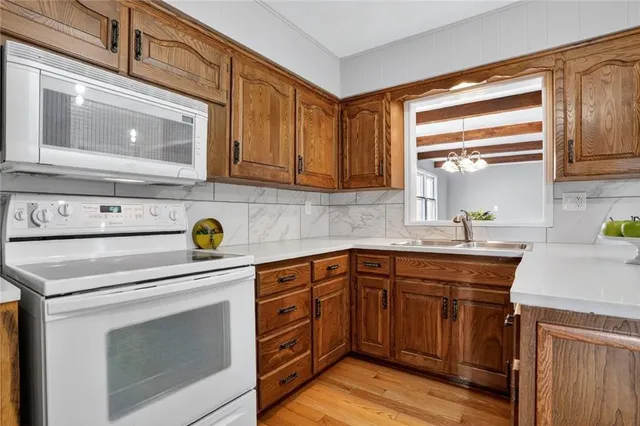 $269,950 | 228 North Cherry Street, Gardner, KS 66030