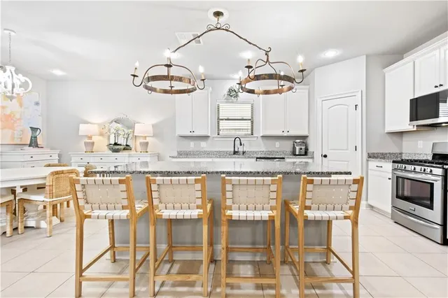 $385,000 | 733 English Oak Drive, Madisonville, LA 70447