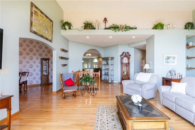 $1,000,000 | 186 Hillcrest Road, Elmira, NY 14903