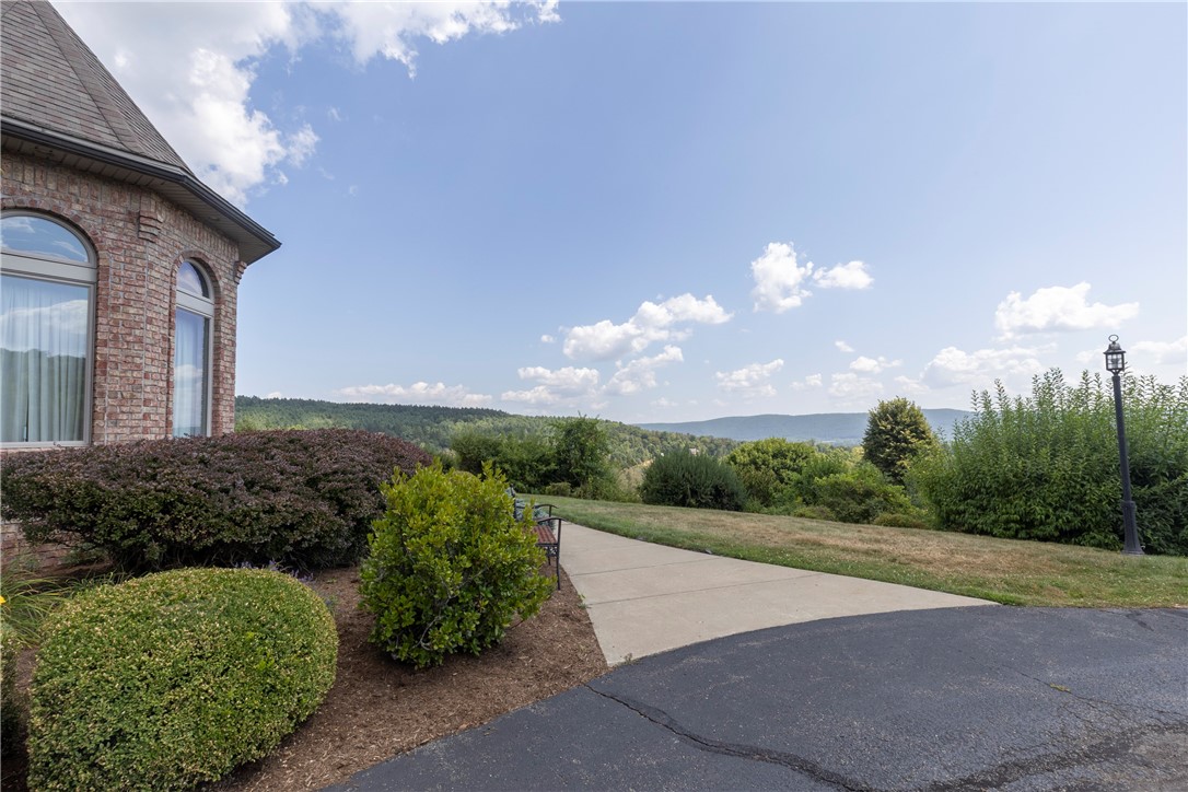 186 Hillcrest Road Elmira, NY 14903 - Photo 4 of 49