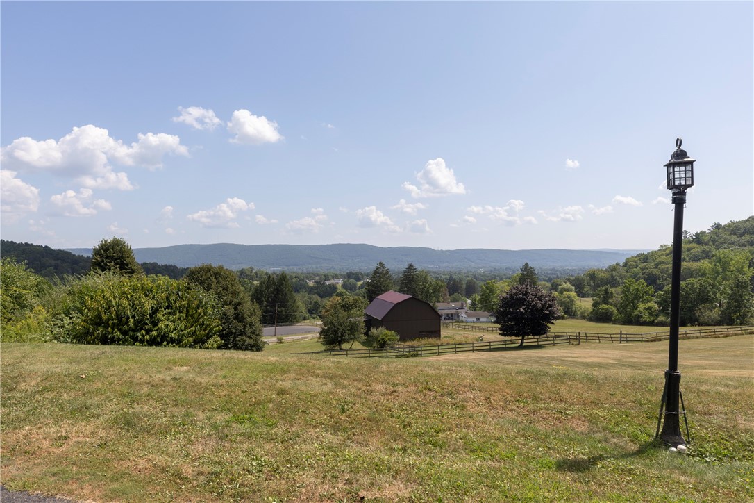 186 Hillcrest Road Elmira, NY 14903 - Photo 9 of 49