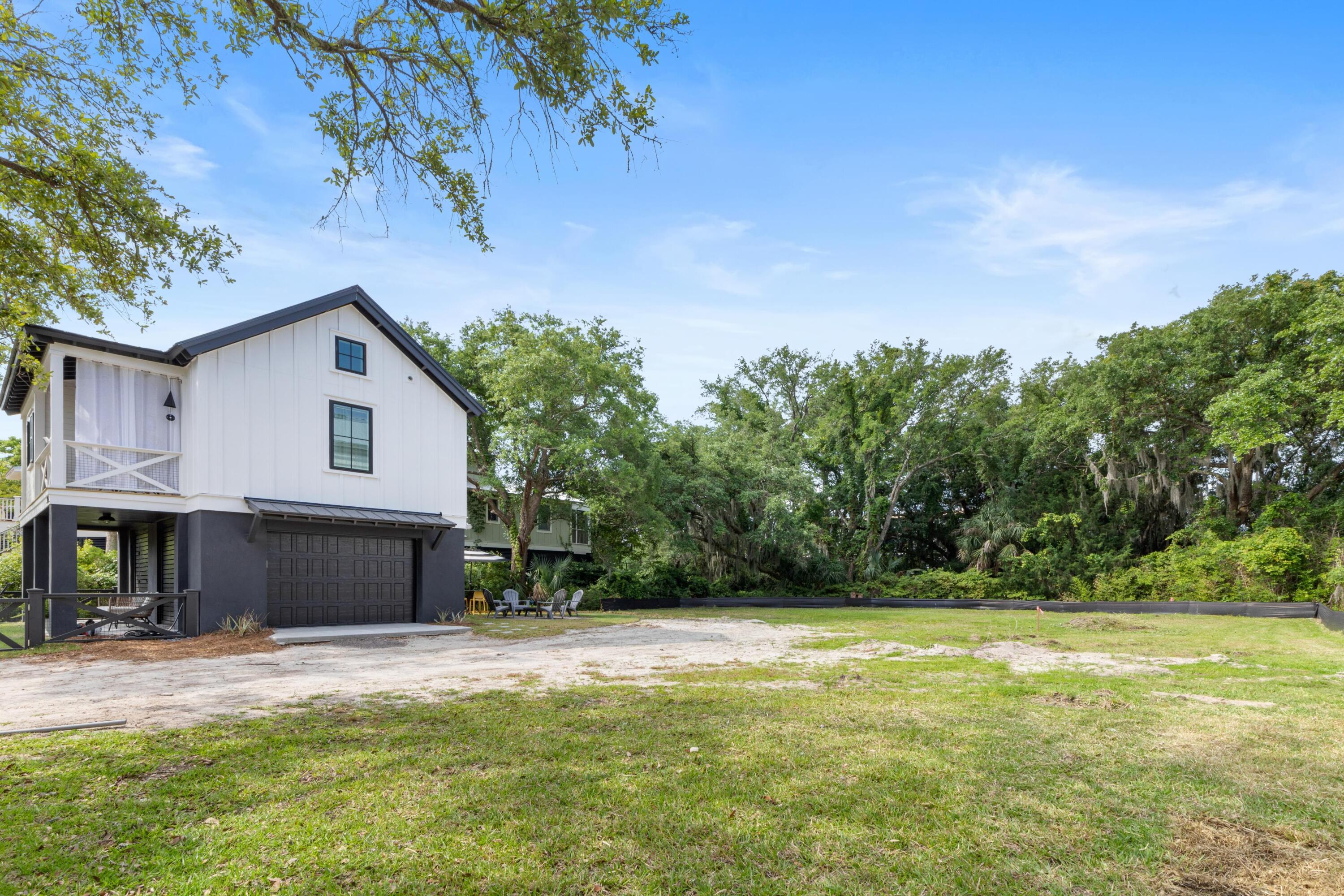 1644 Home Farm Road Mount Pleasant, SC 29464 - Photo 15 of 22 coastalrephoto-1644HomeFarmRd-2