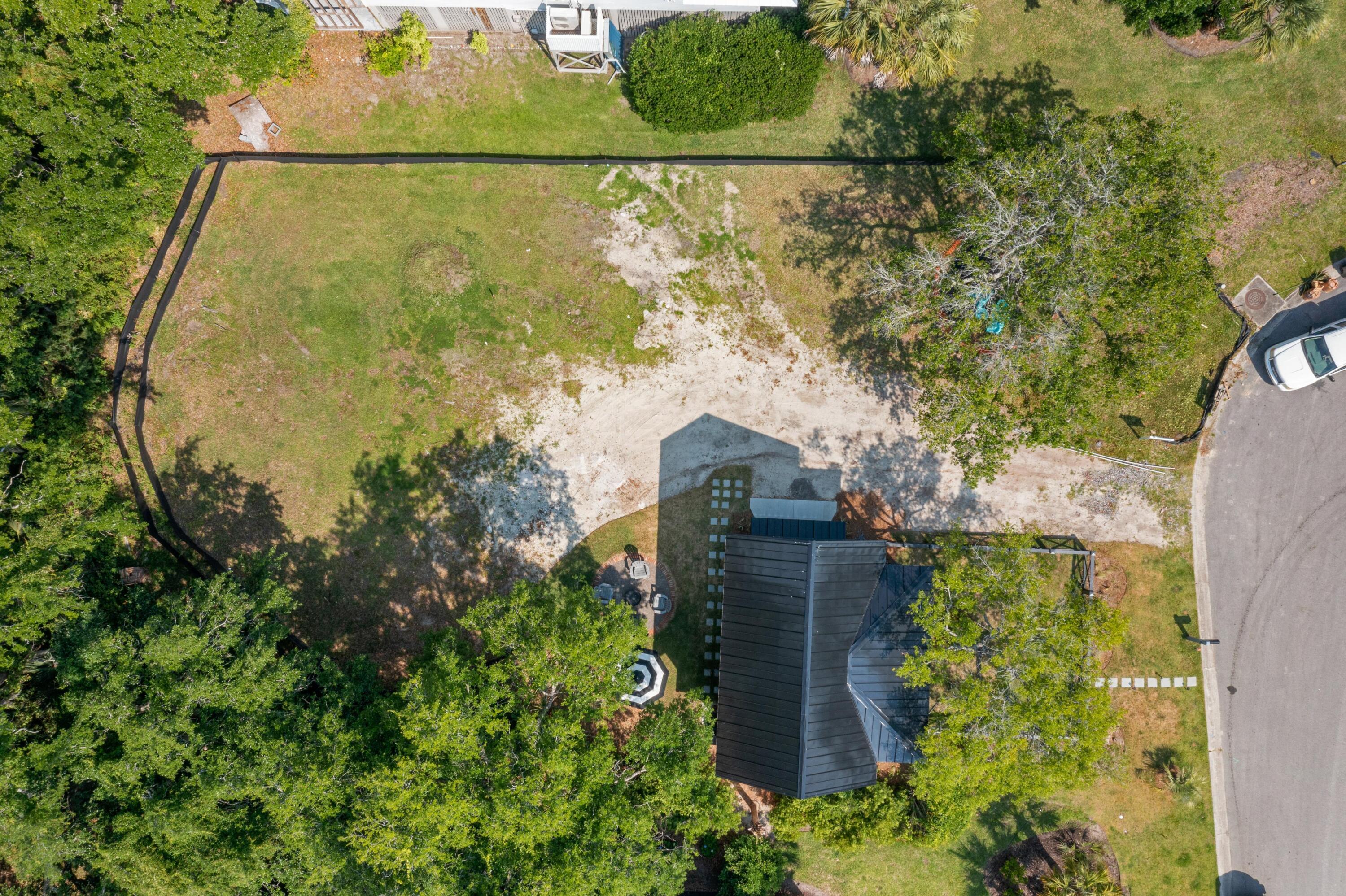 1644 Home Farm Road Mount Pleasant, SC 29464 - Photo 16 of 22 coastalrephoto-1644HomeFarmRd-0304