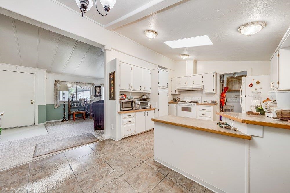 419 North Vista Road Spokane Valley, WA 99212 - Photo 10 of 30