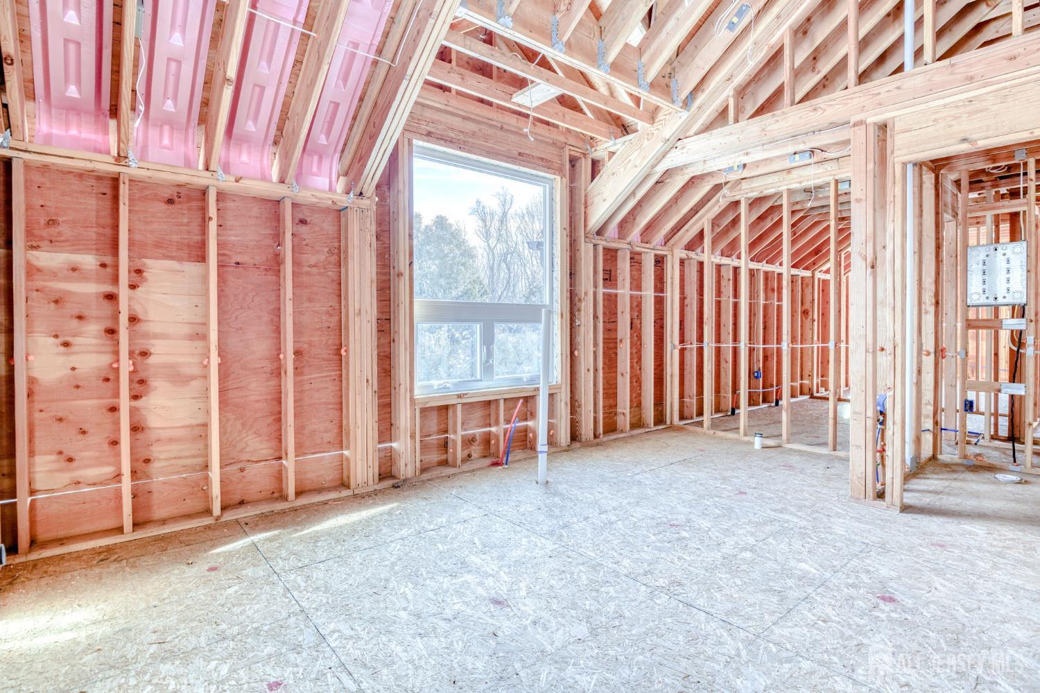 25 Davidson's Mill Road North Brunswick, NJ 08902 - Photo 18 of 56 an empty room with windows