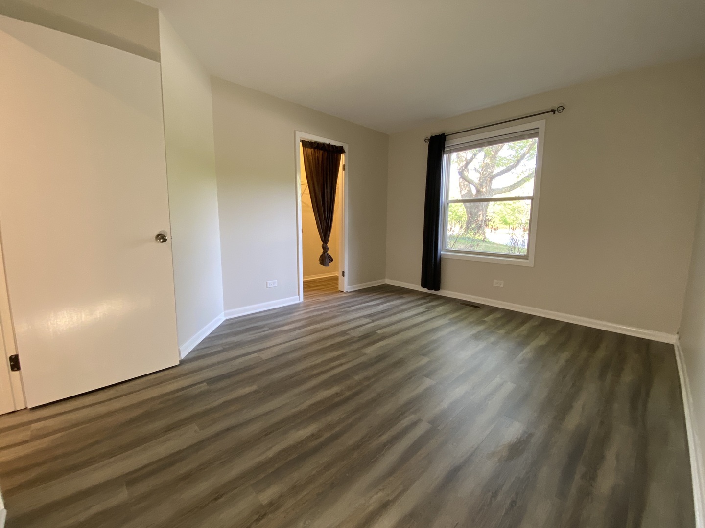 1300 McDowell Road, Unit 102 Naperville, IL 60563 - Photo 8 of 12