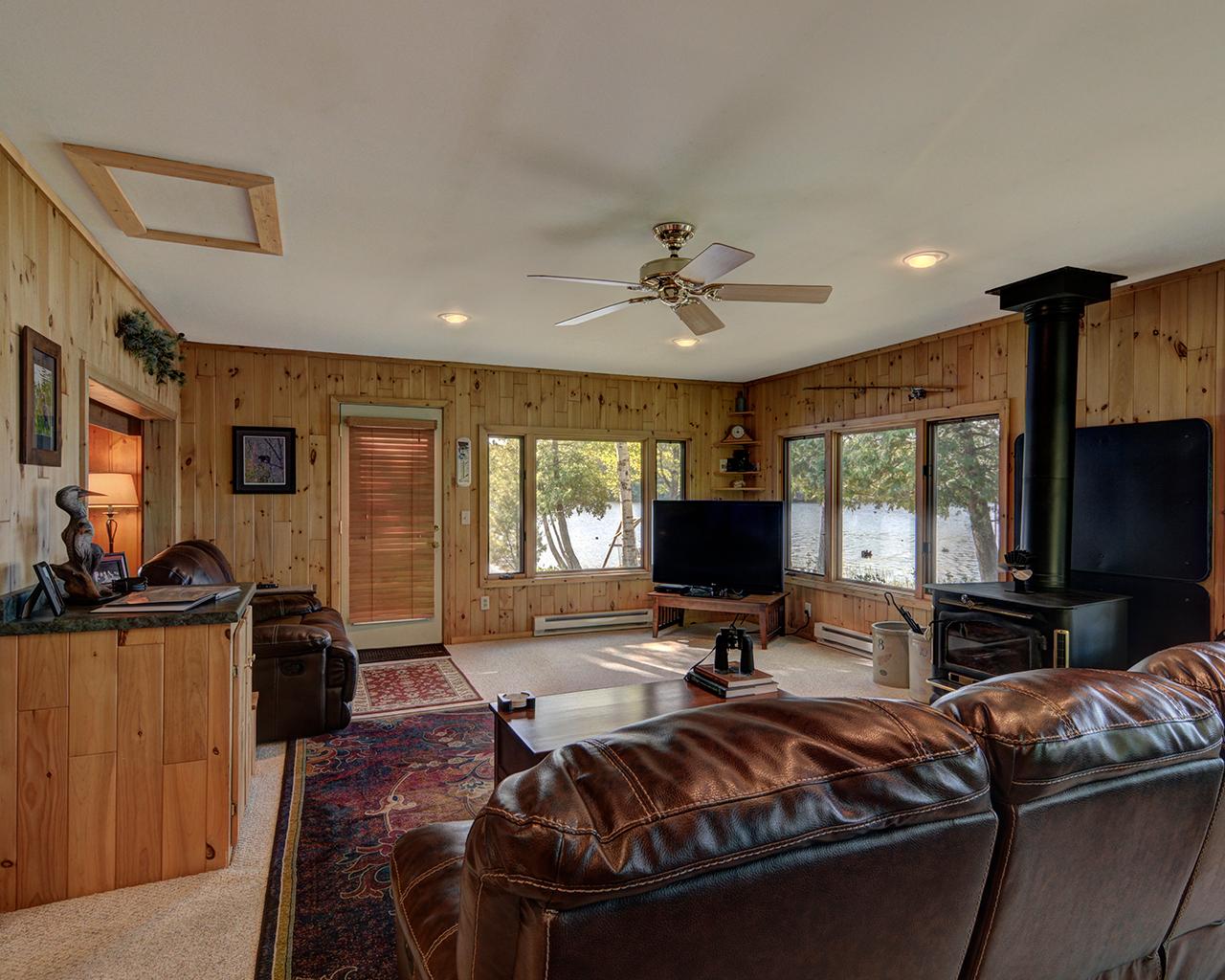 4188 Thunder Lane Rhinelander, WI 54501 - Photo 6 of 50 Gallery Image 6