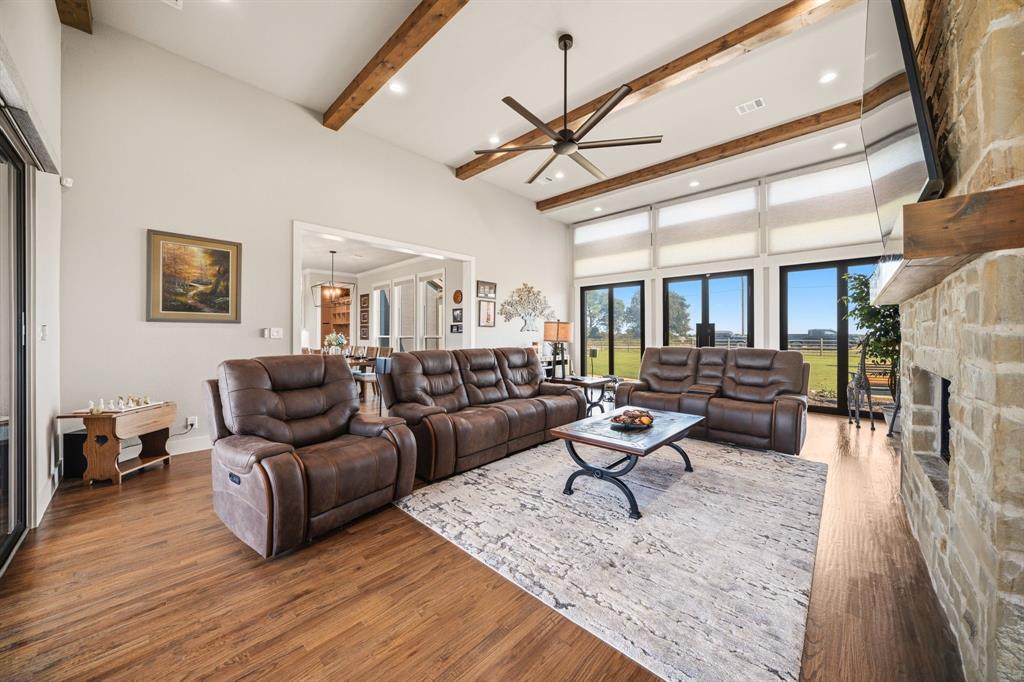 140 Ozro Road Venus, TX 76084 - Photo 4 of 40 Gallery Image 4