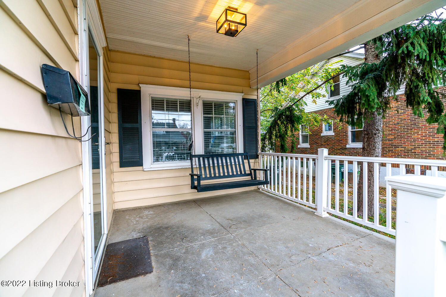 214 Fairlawn Road Louisville, KY 40207 - Photo 9 of 62 05-214-6