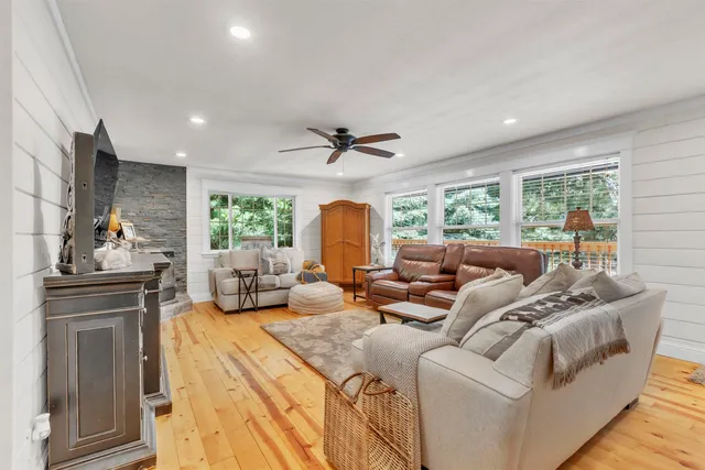 $899,000 | 1117 Peninsula Drive, Lake Almanor, CA 96137