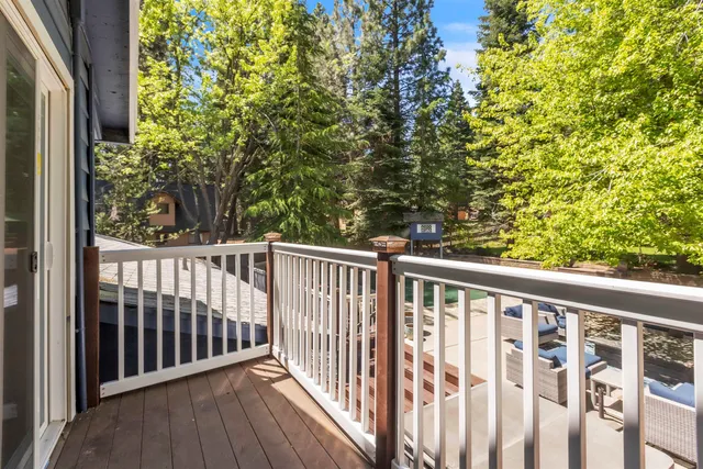 $899,000 | 1117 Peninsula Drive, Lake Almanor, CA 96137