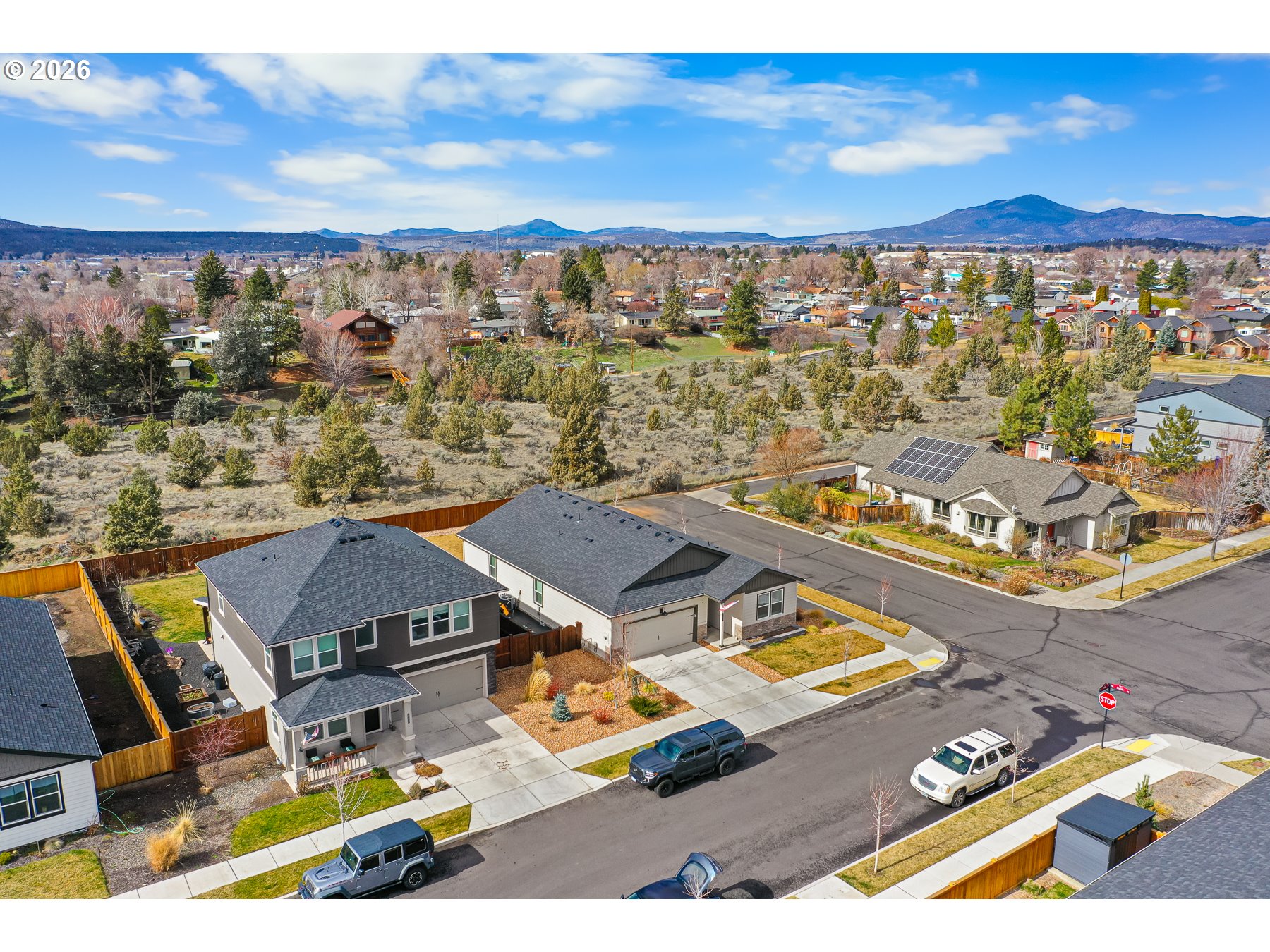 597 Northeast Union Loop Prineville, OR 97754 - Photo 3 of 22 a view of a city