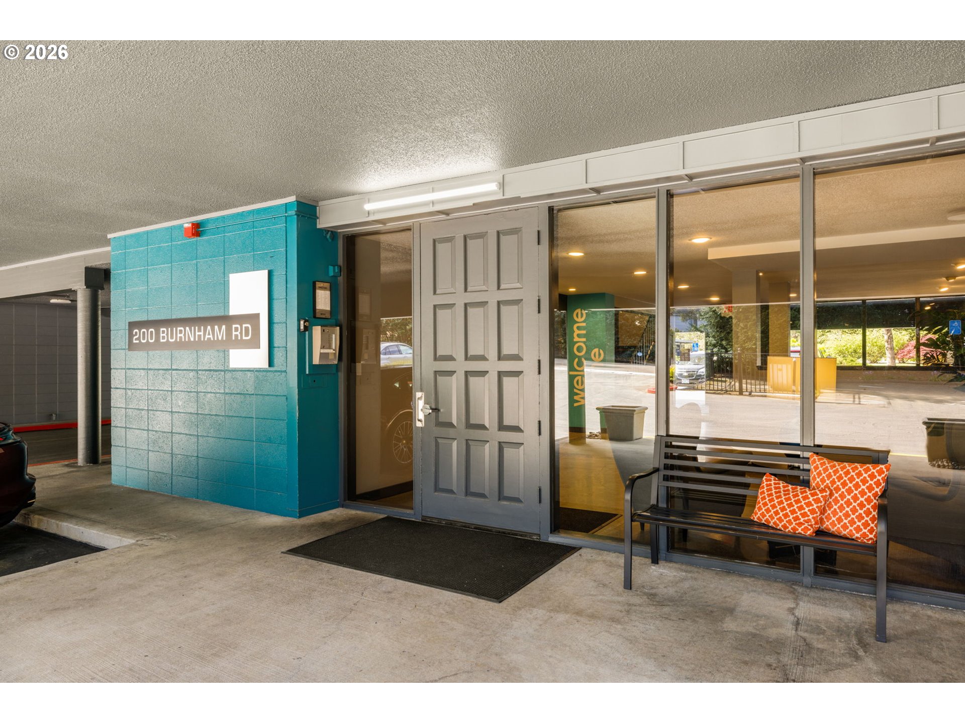 200 Southwest Burnham Road, Unit 402 Lake Oswego, OR 97034 - Photo 30 of 33